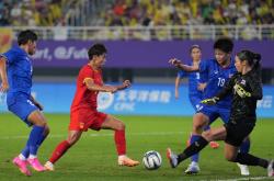 开云体育官网-竞技场上的较量，强队成功击败对手