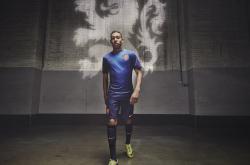 开云体育登录-阿什拉夫带动全队节奏，塞内加尔全面压制皇家社会