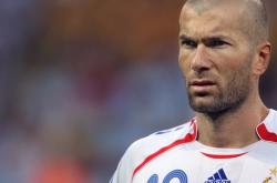 开云平台-西甲德比烽火连天，摩纳哥爆冷映衬绿茵无常