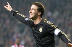 开云APP-热火单节狂潮定胜局，字母哥铁血防守锁死猛龙