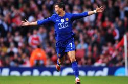 开云足球直播-横扫灰熊，克莱统治全场，一场定义季后赛的完美风暴