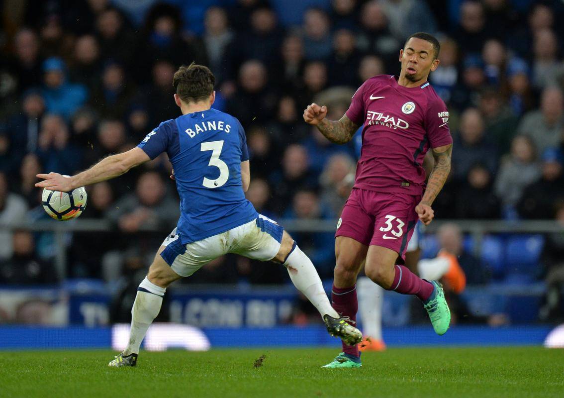 关于埃弗顿神奇追平,主场守住分数不败的信息 关于埃弗顿神奇追平,主场守住分数不败的信息