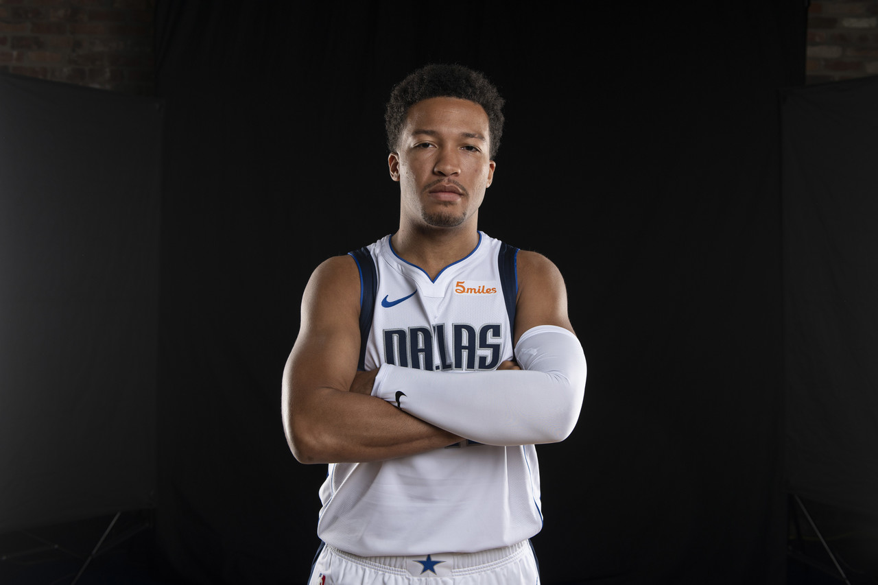 马刺轻取湖人,布伦森高光表现 马刺轻取湖人,布伦森高光表现