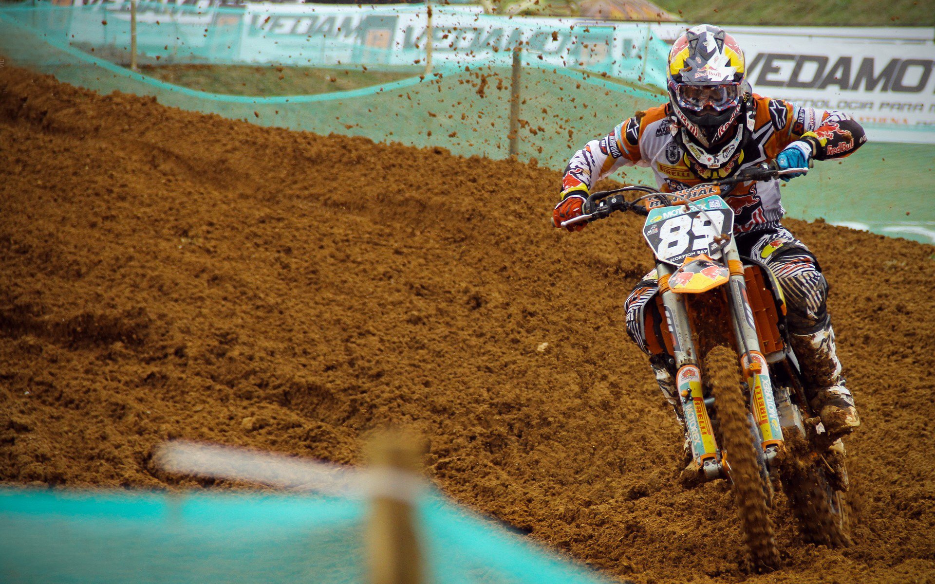 篮网加时险胜爵士，拉梅洛·鲍尔关键时刻展露巨星锋芒，诠释未来门面价值