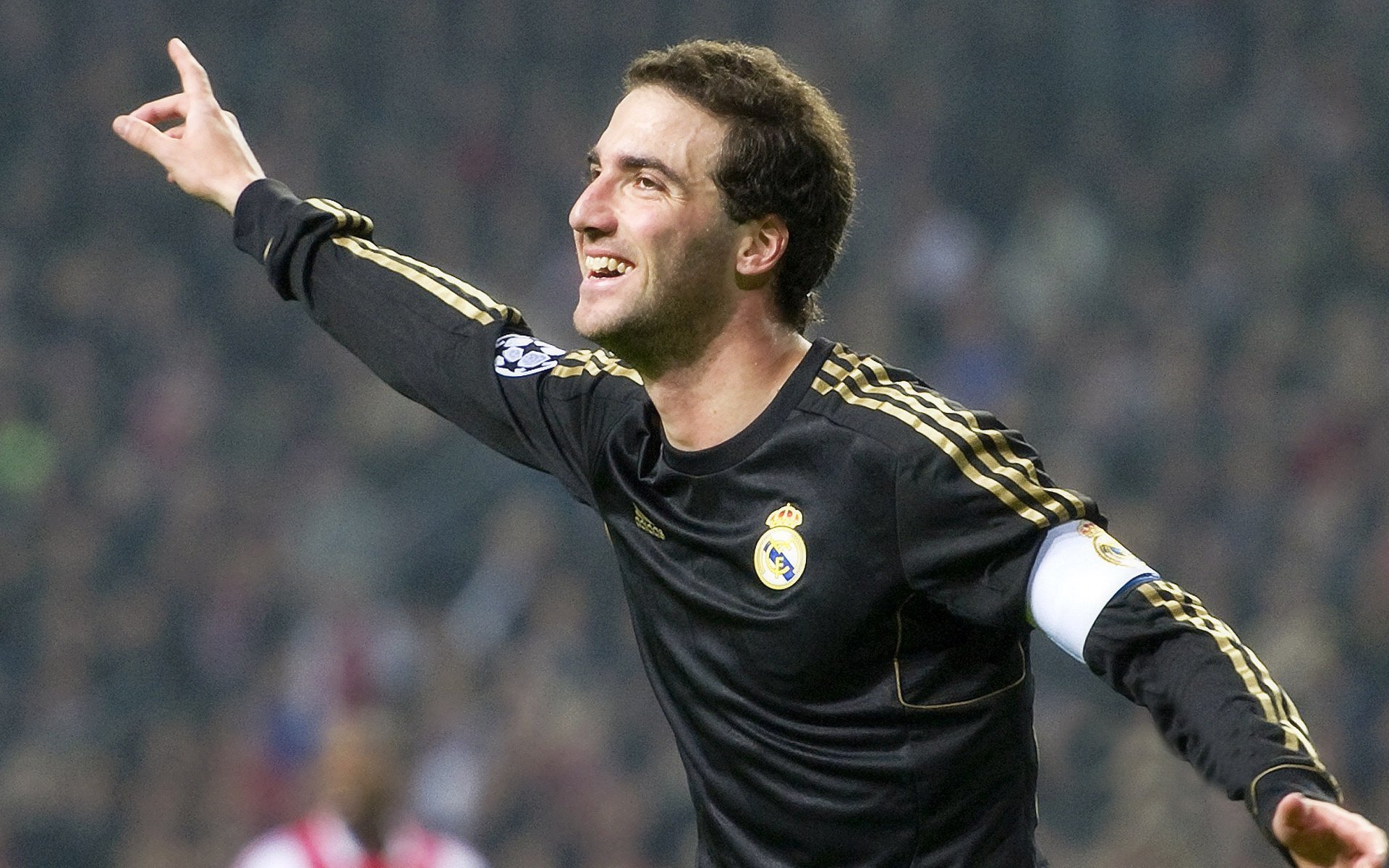 法拉利翻盘威廉姆斯，塞恩斯扛起全队的逆袭之路